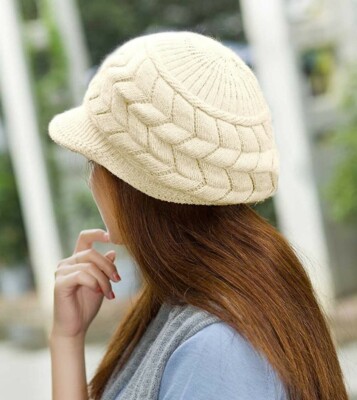 Women's Winter Knit Hat With Brim - Chunky Newsboy Style Beanie With Visor, Warm Fleece Lined Ski Cap