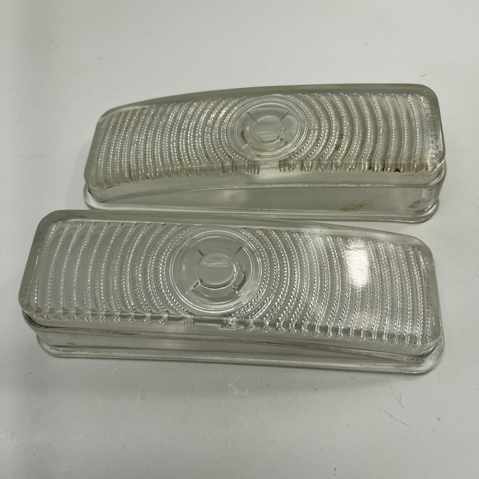 1950 Pontiac Guide Glass Park Light Lenses 5939313 Nice  k3￼