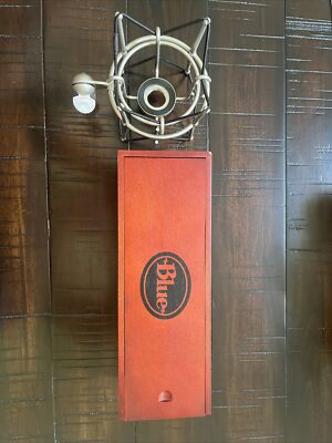Blue Baby Bottle Condenser Microphone - Blue