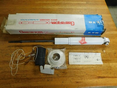 NEW KYB GAS A JUST SHOCK ABSORBERS FITS 1975 1976 AUDI 100LS 100 LS MODELS KYB