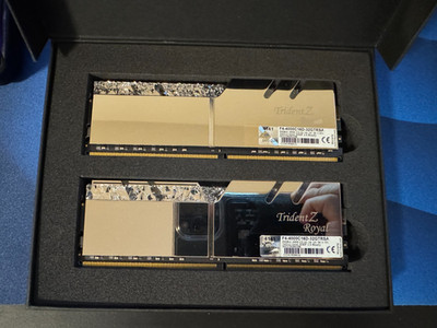 NEW G.SKILL Trident Z Royal 32GB (2x16GB) DDR4-4000 CL16 | F4