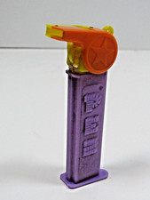 Vintage PEZ Whistle Dispensers With Feet A2-10
