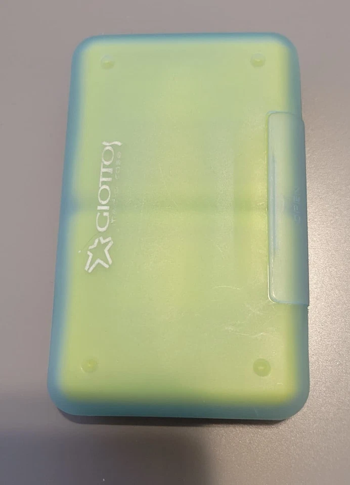 Lot of 4 w/case Lexar Professional 800x 32GB compact flash cards - Image 2 of 4