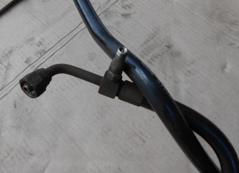 Rover Metro 100 1990-98 N/S front to rear suspension pipe Hydrolastic hydrogas - image 4 of 4