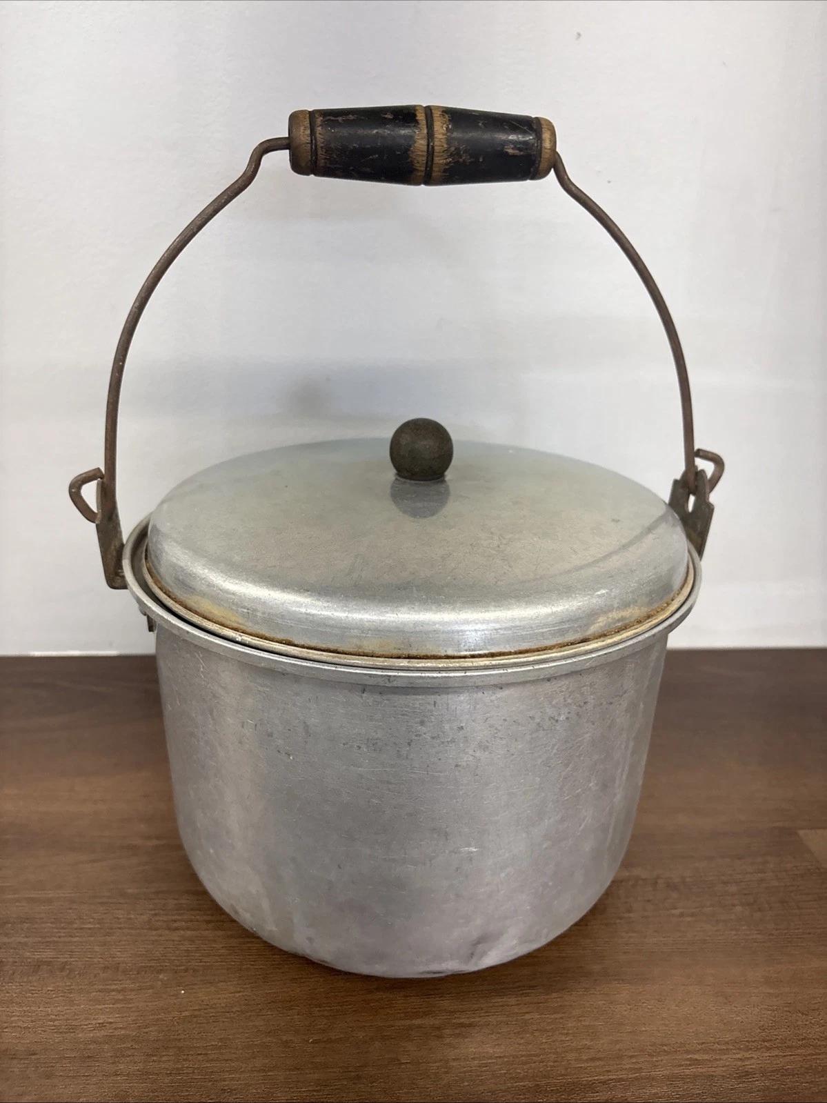 Antique Sturdy Brand Aluminum Stock Pot with Lid & Wooden Handle
Opens in a new window or tab