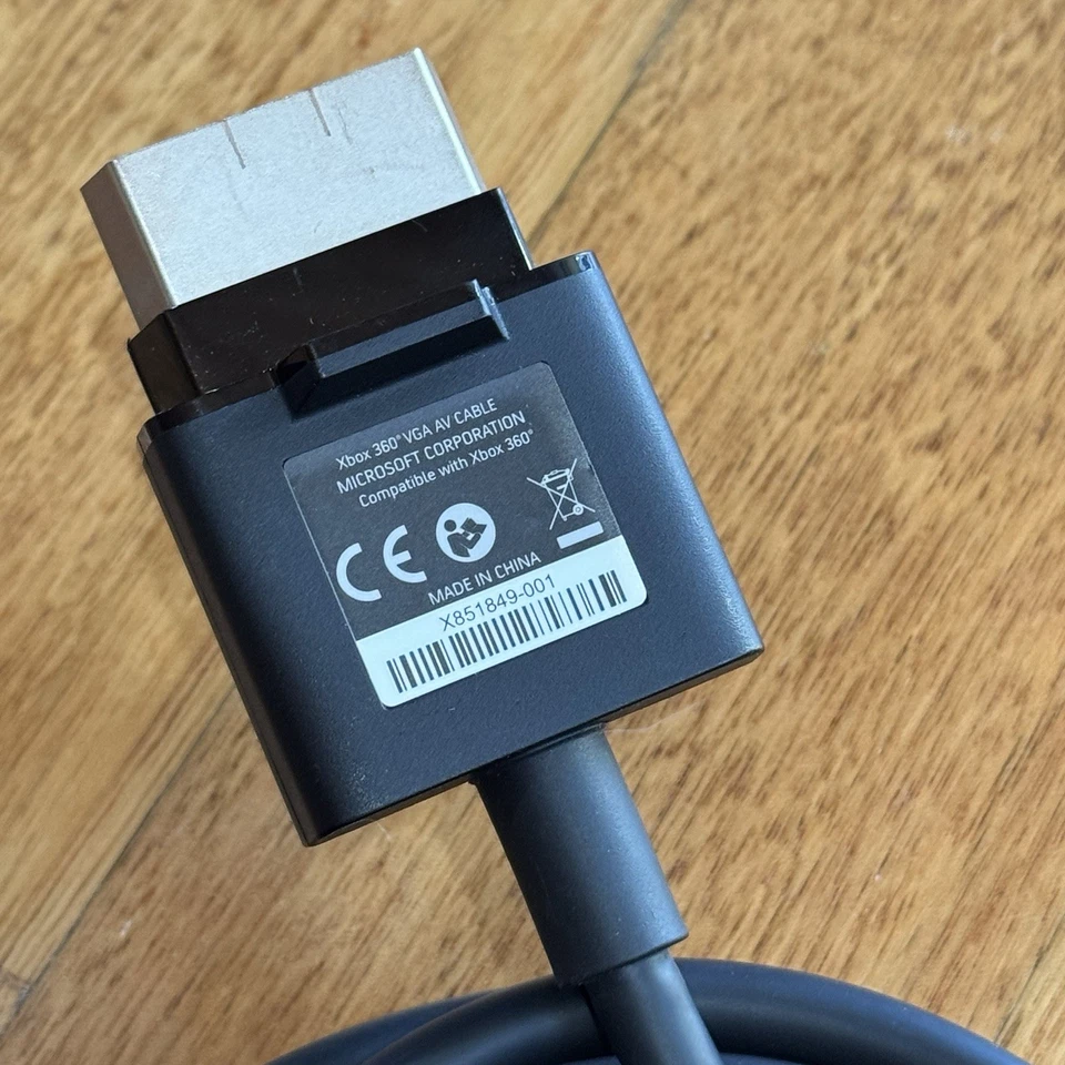 Genuine Microsoft Xbox 360 VGA AV Cable Official OEM part - Image 2 of 4