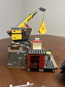 Lego City 4204 The Mine With 4 Minifigures 95% Complete With Box