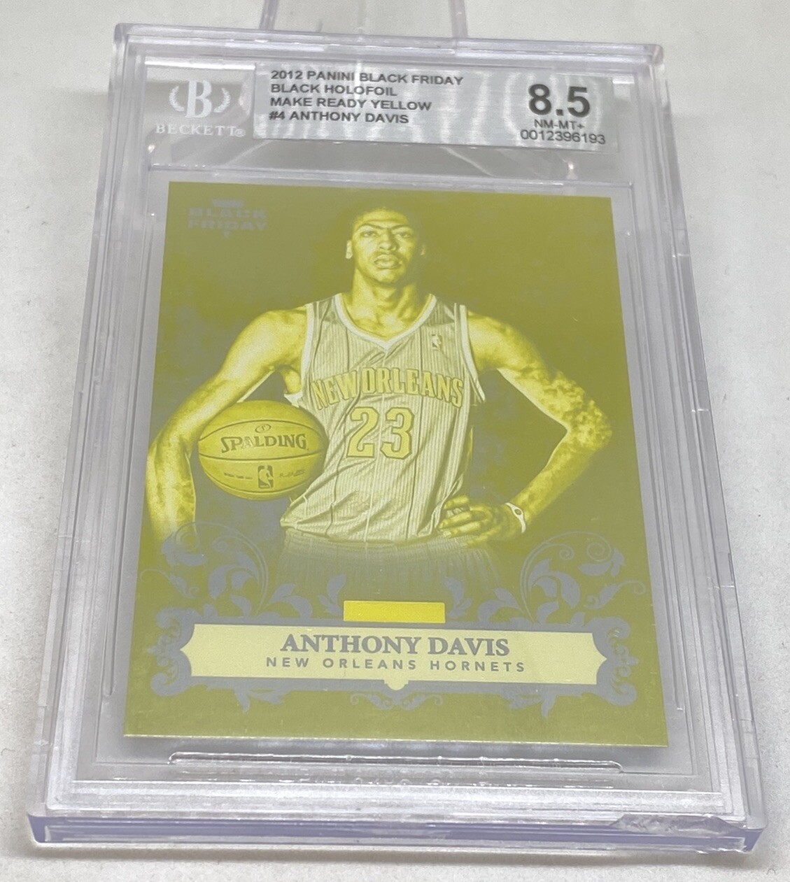 2012 BLACK FRIDAY Anthony DAVIS LAKERS GIALLO HOLOFOIL 2012 BLACK FRIDAY Anthony DAVIS LAKERS GIALLO HOLOFOIL