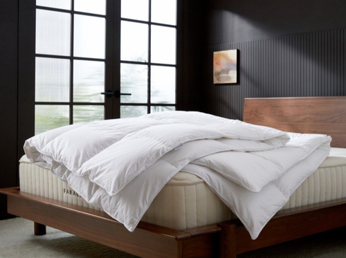 NEW $310 PARACHUTE Down Alternative Duvet Insert KING/CAL K Lightweight