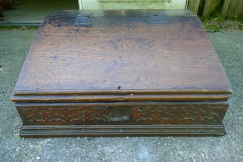 antique primitive 17th c Bible Box carved oak & pine forged butterfly hinges - Picture 2 of 8