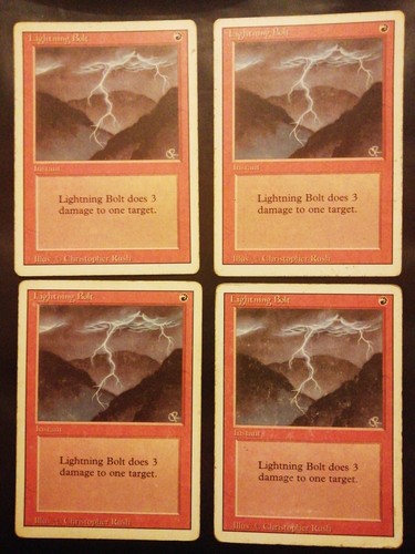 MTG 4x Lightning Bolt- Revised - Magic the Gathering Poor - Imagen 1 de 2