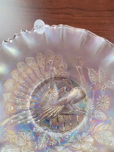 Nice White Northwood Carnival Glass Peacocks on the Fence Pie Crust Edge Bowl - Picture 13 of 14