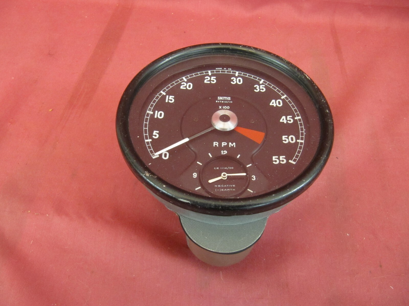 Smiths Jaguar Series 1 XKE Early Tachometer Revcounter with Clock