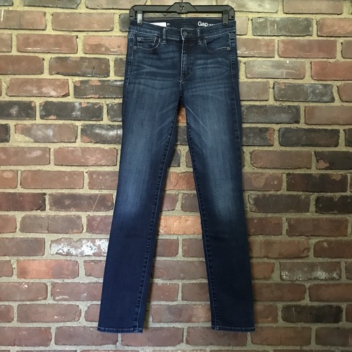 Gap 1969 Resolution Slim Straight Jeans 