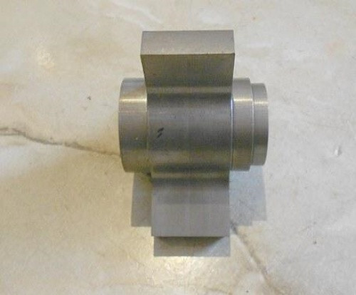 Norton Kupplungspinne. Kupplungsmitte. 04-3443. Clutch Spider/Shock Abs. Center - Picture 2 of 3