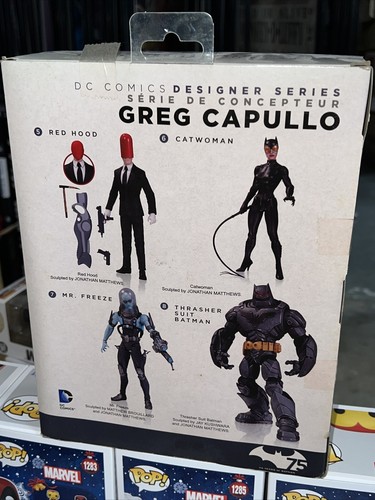 2014 DC Collectibles Toys Designer Series Thrasher Traje Batman 9"" Figura de acción - Imagen 4 de 7