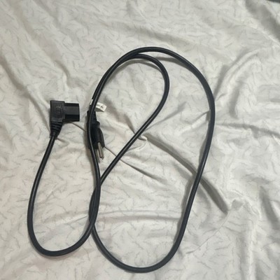 Black 3 Pin to IEC C13 Power Cable, 6 ft, 1:1 Connection Split, Standard Plug