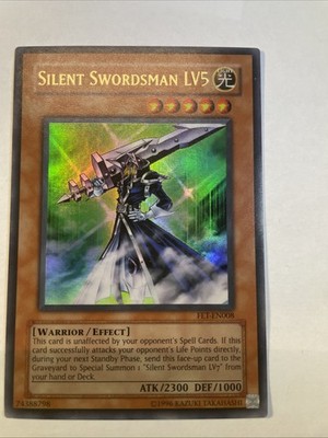 Yugioh Silent Swordsman LV5 FET-EN008 ULTIMATE RARE (NM- Small Whitening On Top)