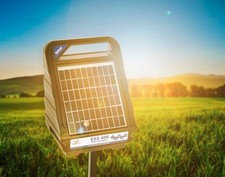 RUTLAND ESS400 ELECTRIC FENCE SOLAR ENERGISER 0.43J 2km 3w Panel Portable Unit