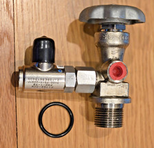 Sherwood Df1165 Cng Tank Valve And P1755-30w Pres. Relief Valve For Venting
