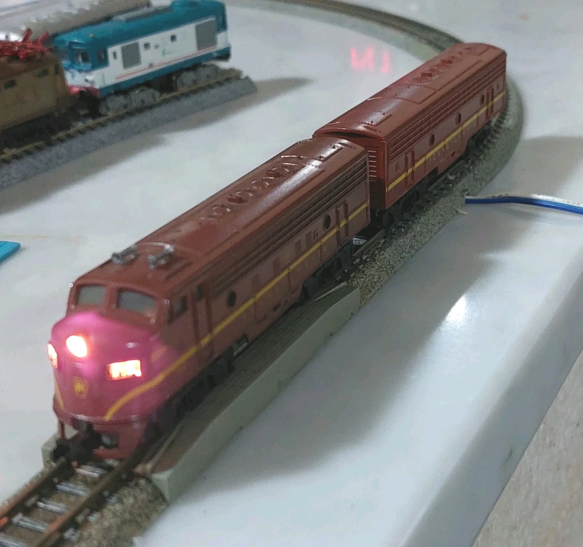 Locomotor Eléctrica Trix Minitrix 16954 Taurus, Escala N | Cuotas sin