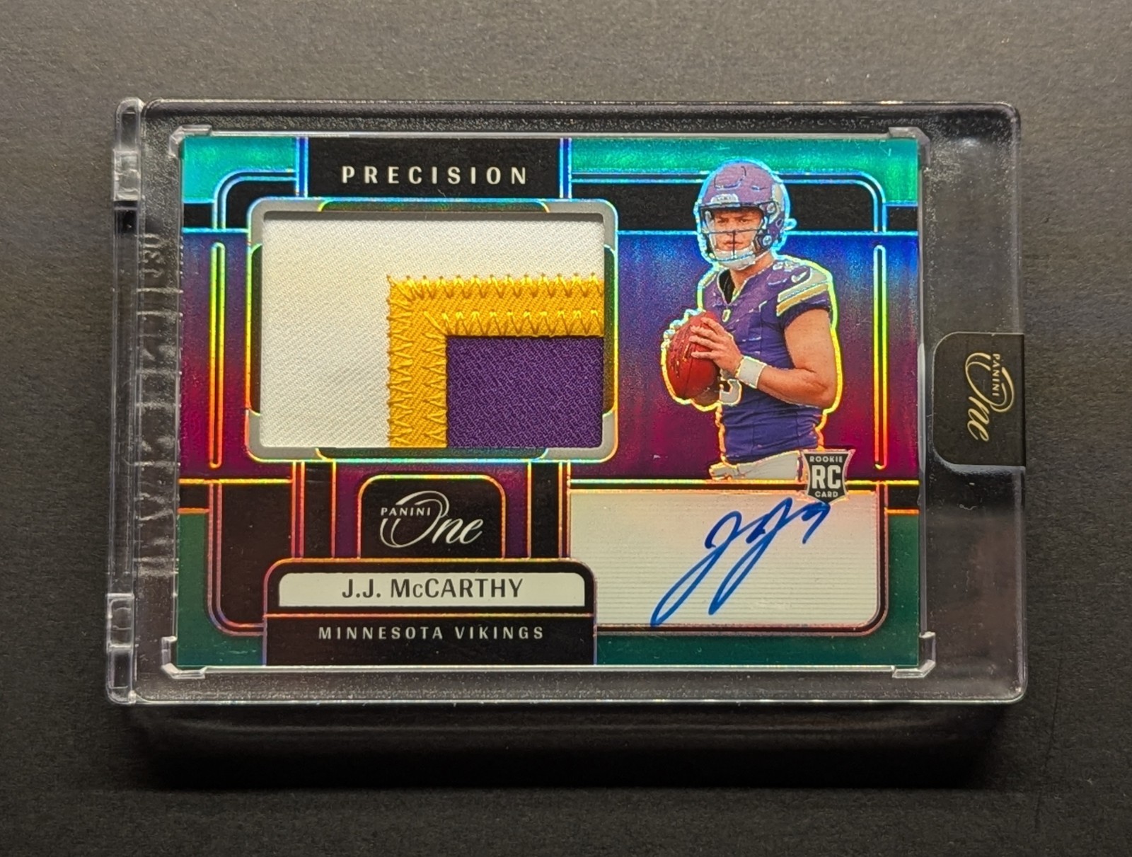 J.J. MCCARTHY Rookie Auto 2024 Panini One Precision Green Prizm Sick Patch SP/40