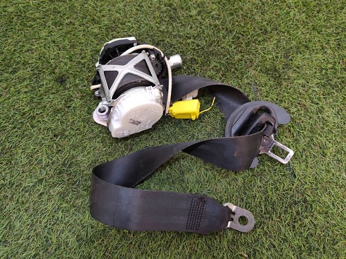 Volkswagen PASSAT B6 2010 Sicherheitsgurt vorne 3C1857705P EGP6639