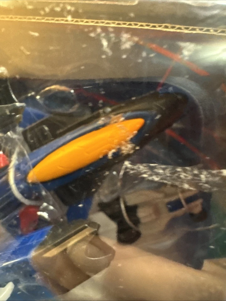 Transformers Armada THUNDERCRACKER Figure w/ Zapmaster Mini-con 2002 Hasbro NEW - Image 3 of 4