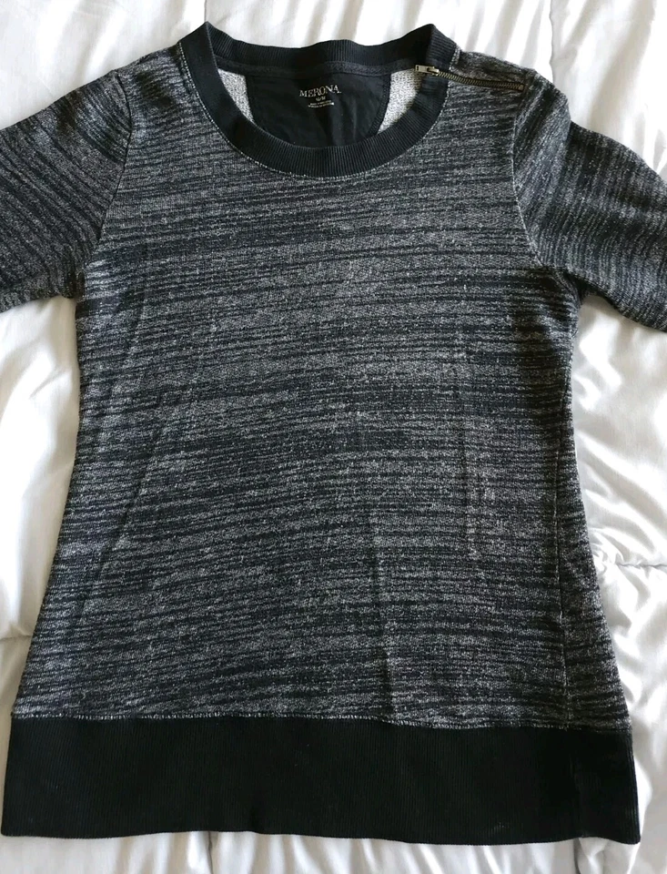 Merona Women's Heather Black Zip Shoulder Sweat Shirt Size Medium L.S. EUC  - Image 4 of 4