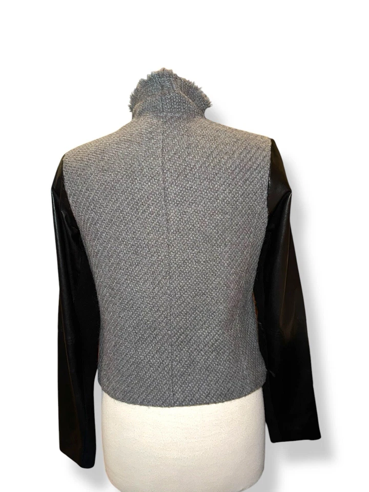 Jaqueta VINCE Boucle lã malha couro manga assim zíper com franja cinza/preto tamanho M - Imagem 4 de 4