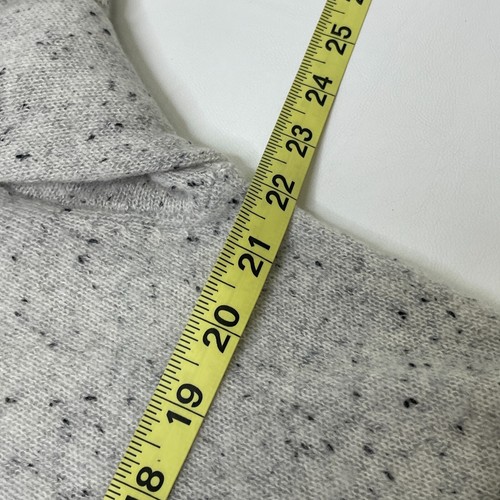 Saks Fifth Avenue 100% Cashmere Sweater Women Size M Gray Black Speckled - Picture 8 of 9