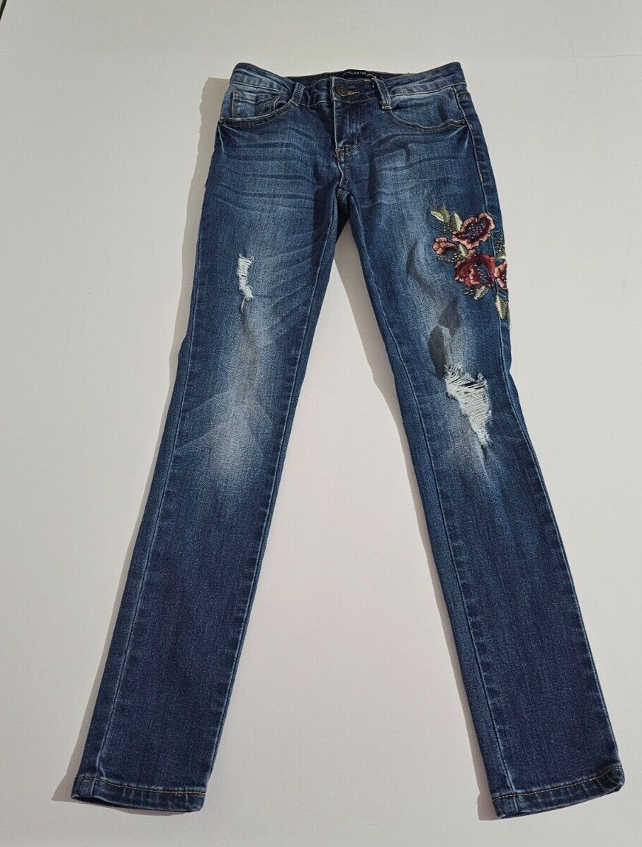 Girls Sz 10 Distressed And Embroidered Jeweled Stretch