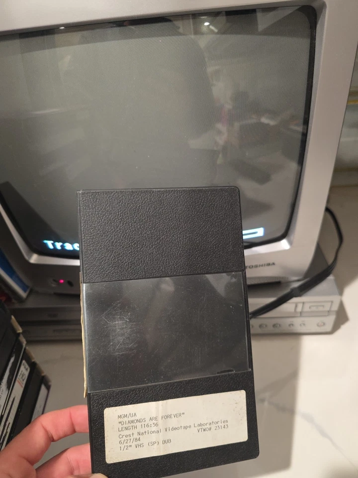 James Bond Diamonds Are Forever Production VHS Crest National Video Labs RARE - Image 3 of 4