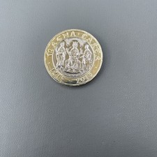 2015 QEII Magna Carta £2 two pounds coin - uncirculated condition