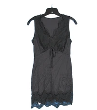 VTG GILEAD Silky NYLON Black FLORAL LACE BODICE Wide Hem LOUNGE Full Slip/Gown S