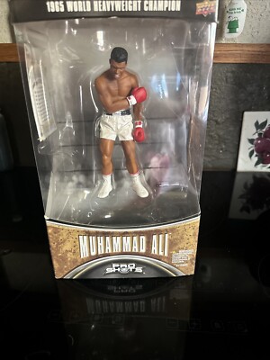 Muhammad Ali Pro Shots Upper Deck Limited Edition Figurine 1965 World Champion 