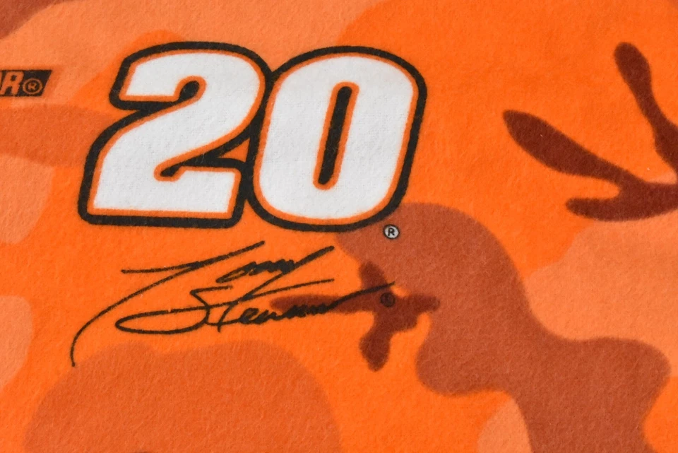 Franela suave camuflaje naranja por 1/2 yarda/naranja, Tony Stewart #20 Nascar,/primavera, B1665 Foto 3 de 4