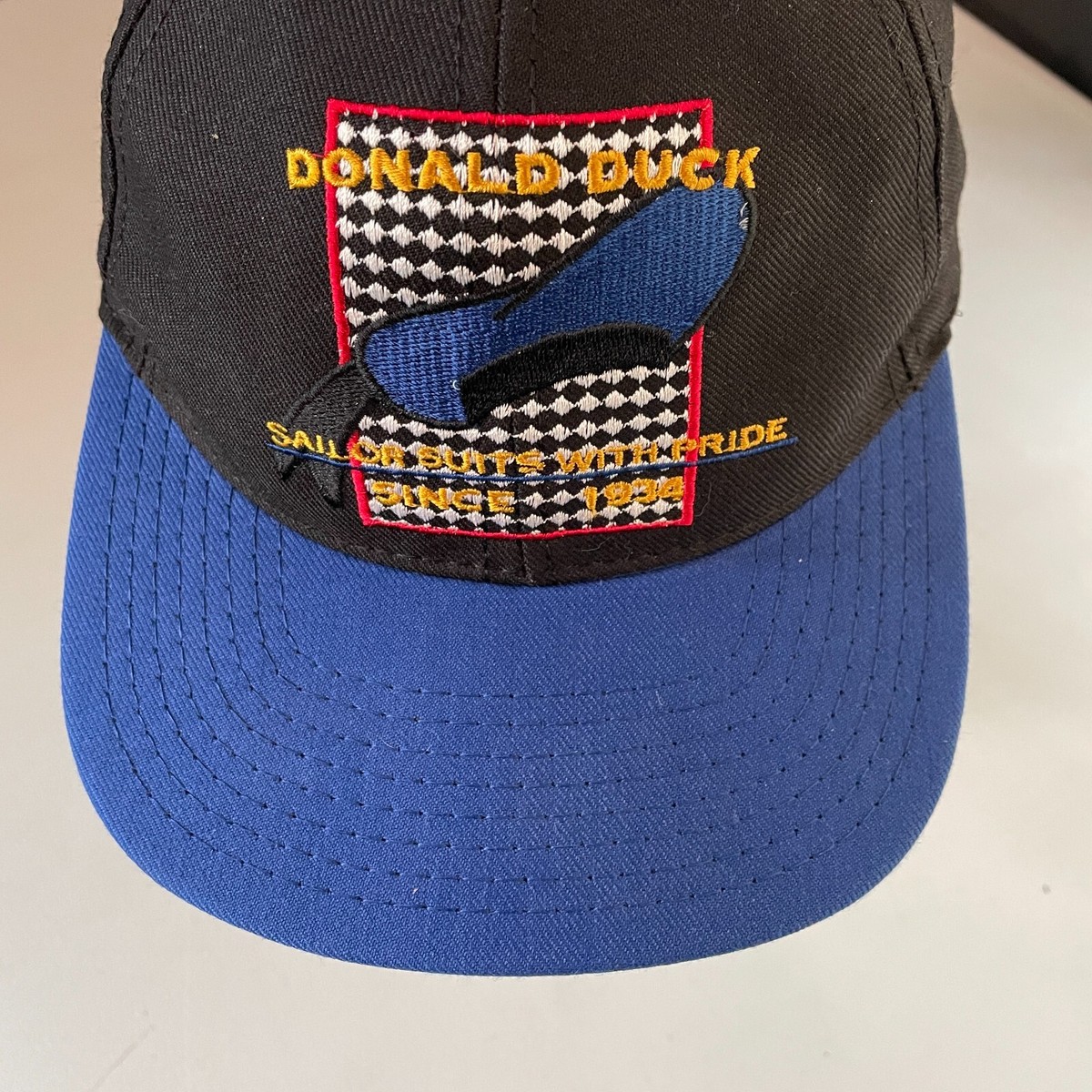 Donald Duck Disney Vintage Hat 