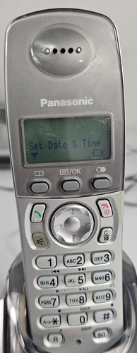 Panasonic KX-TG1840AL Digital Cordless Answering Machine + 5 Handsets - Zdjęcie 14 z 24