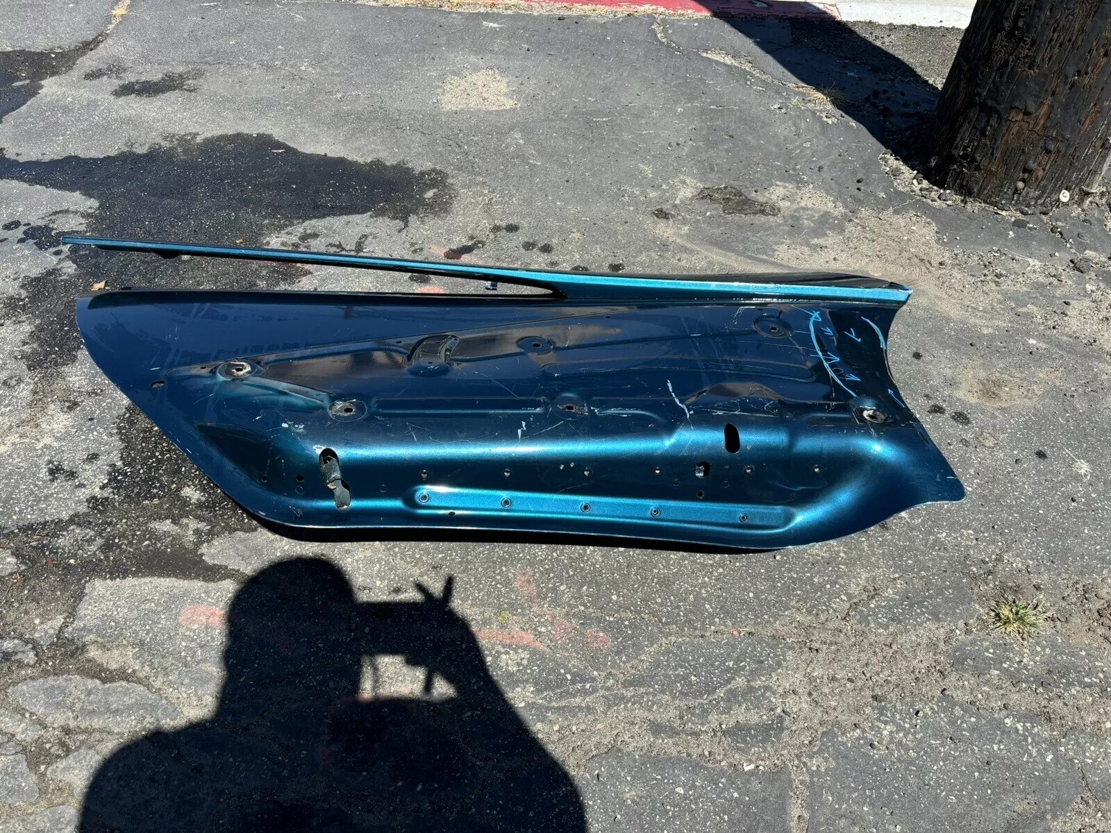 McLaren 570 570s Passenger side Front Door Shell OEM (RH)