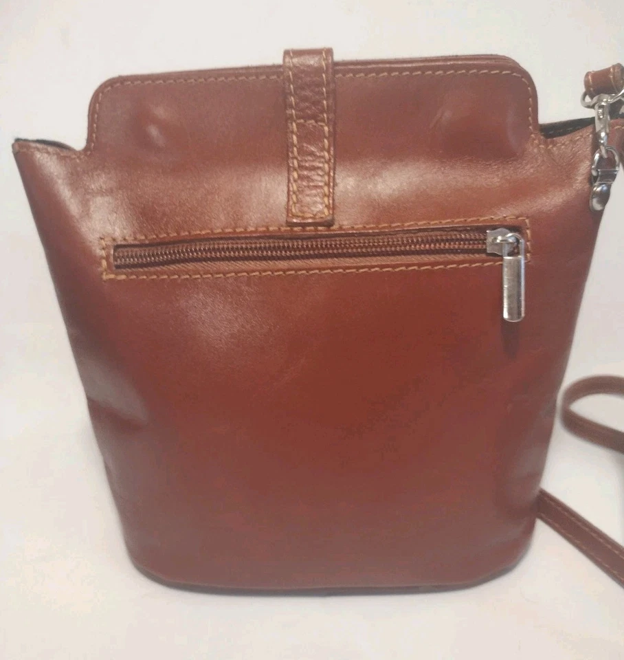 Bolso Bandolera Vintage Vera Pelle Cuero Italiano Marrón Coñac Pequeño Cubo Foto 2 de 4