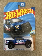 2025 HOT WHEELS MAINLINE CASE K 17 FORD F-150 RAPTOR SERIES HW DIRT In Hand