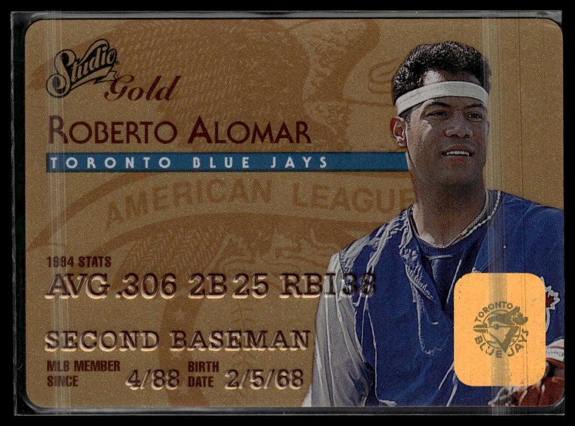 1995 Studio #17 Roberto Alomar Gold