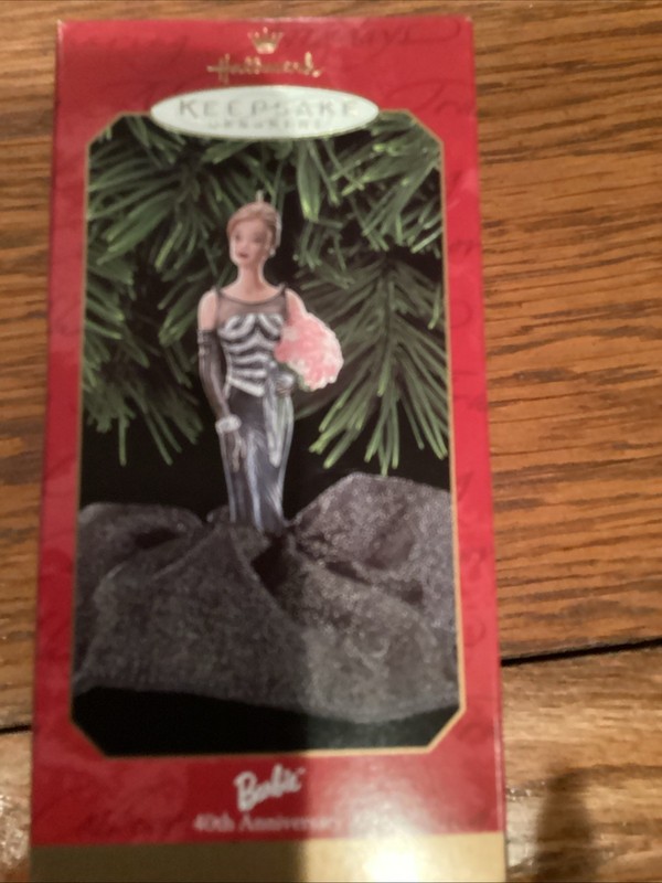 Vintage Hallmark Keepsake Ornament Holiday Barbie 40TH Anniversary Original Box