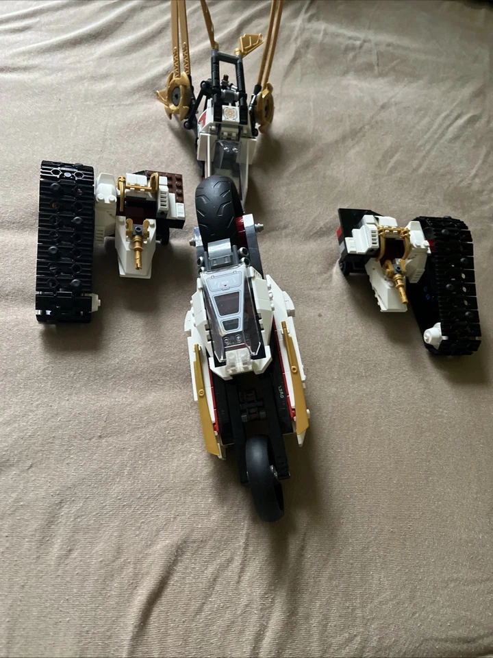 LEGO Ninjago 71739 Ultra Sonic Raider, Foto 3 von 3