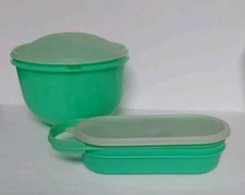 Tupperware Cheese Grater Shredder & Lettuce Keeper  Jadeite Green Storage