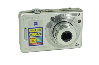 Sony Cyber-Shot DSC-W35 Carl Zeiss Vario-Tessar