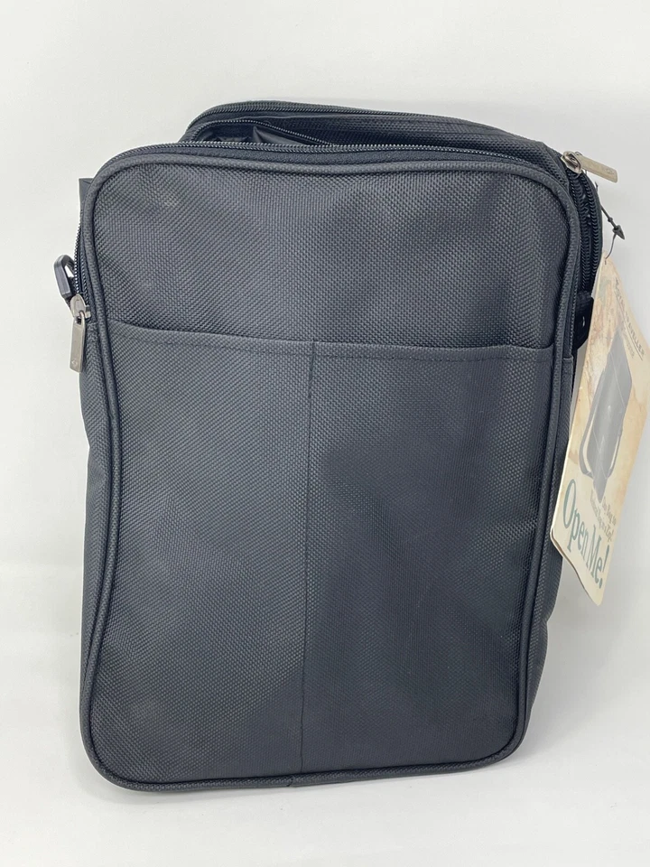 Samsonite Royal Traveler Expandable Bag To Weekend Bag In A Zip Two In One - Image 4 of 4