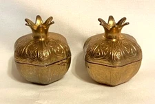 Vtg Set of 2 Embossed Gold-Tone Pomegranate Shaped Trinket Boxes ACAR ISO 9001