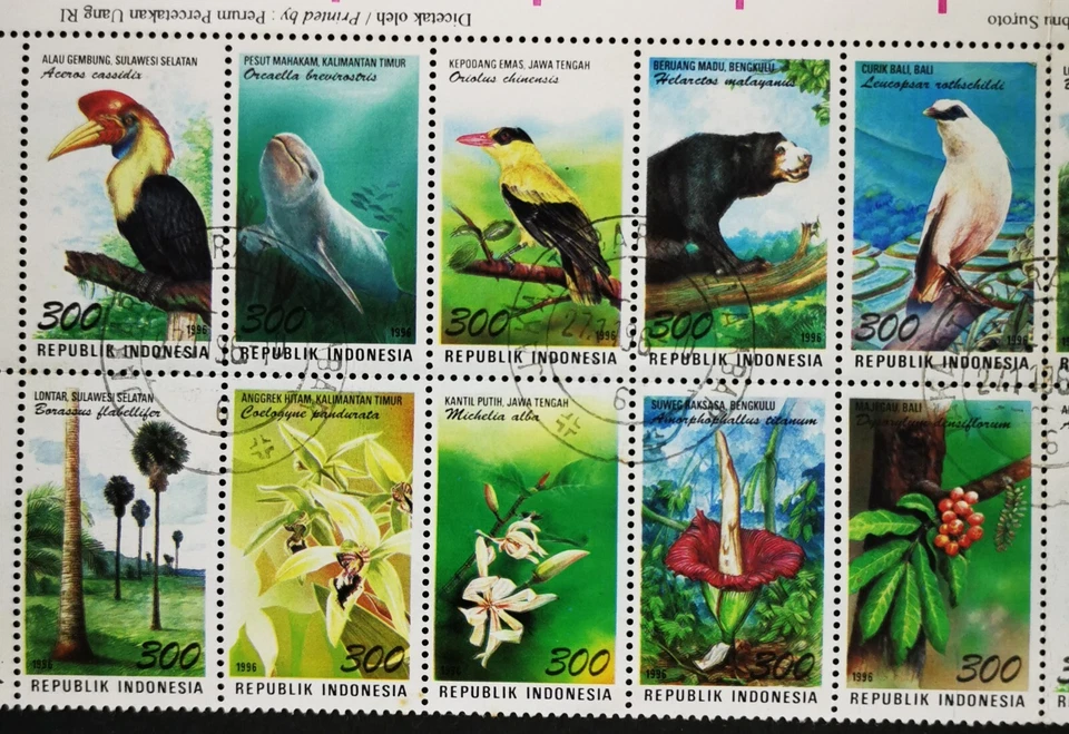 ** Indonesia 1996 Hari Cinta Puspa Dan Satwa Half Stamp Sheet 20V CTO - MNH - Image 2 of 3